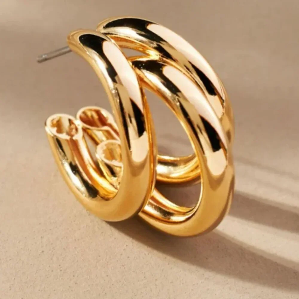 ANTHRO ALEX TRIPLE RING GOLD HOOPS - Picture 2 of 7